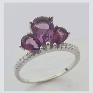 Purple 3 Stone Pear Shape Ring 💜🚨